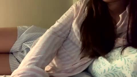 Snapshot of swetlips16 chatting on 07-29-26, 10:13 Shytgirl online show from 07-29-26, 10:13