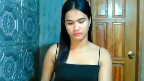 Rhea online show from 06-18-26, 09:14