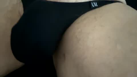 Snapshot of swimjock92262 chatting on 09-22-25, 07:27 swimjock92262 online show from 09-22-25, 07:27