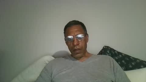 swimmerbod2495 online show from 04-29-26, 07:56