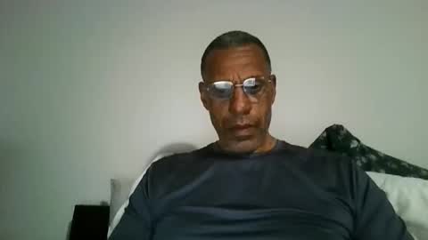 swimmerbod2495 online show from 05-22-26, 01:57