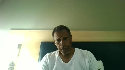 swimmerbod2495 online show from 06-27-26, 09:20