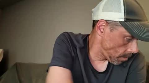 swontguy2025 online show from 09-11-25, 03:39