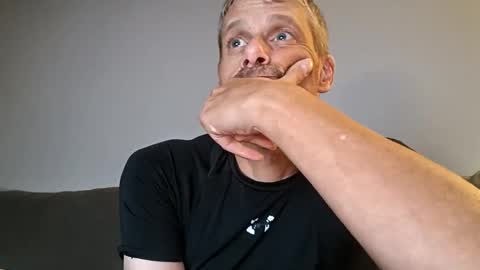 swontguy2025 online show from 09-13-25, 06:24