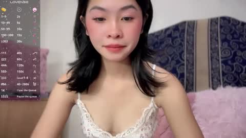 Holly online show from 03-27-26, 02:06