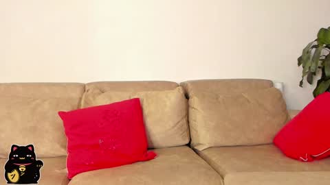 Snapshot of swt_blonde chatting on 01-30-25, 04:58 Ambar online show from 01-30-25, 04:58