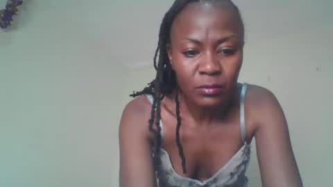 ALICIA online show from 11-21-25, 10:19