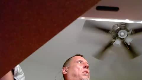 Snapshot of sxxx43 chatting on 02-21-25, 07:01 Waiting for you online show from 02-21-25, 07:01