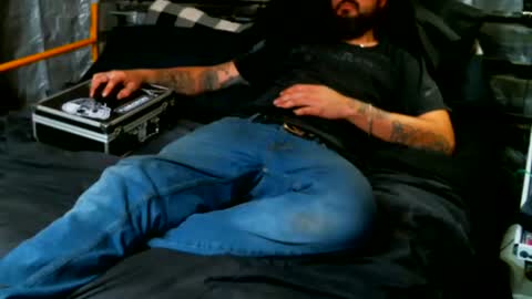 Snapshot of sydetrak4469 chatting on 03-21-26, 11:37 Syde online show from 03-21-26, 11:37