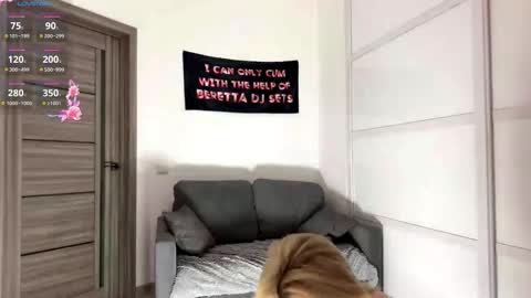 Mona online show from 02-26-26, 05:12