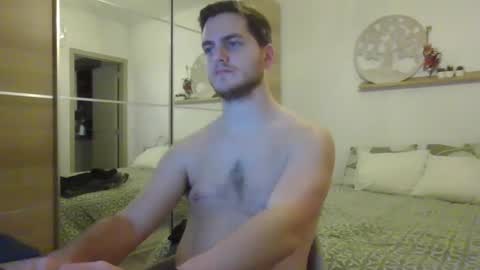 Snapshot of syl092 chatting on 12-10-24, 07:43 syl092 online show from 12-10-24, 07:43