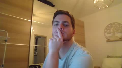 Snapshot of syl092 chatting on 12-16-24, 08:16 syl092 online show from 12-16-24, 08:16