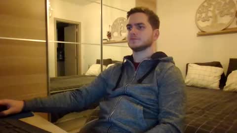 Snapshot of syl092 chatting on 01-09-25, 06:15 syl092 online show from 01-09-25, 06:15