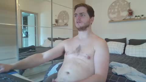 Snapshot of syl092 chatting on 02-20-25, 02:02 syl092 online show from 02-20-25, 02:02