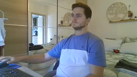 syl092 online show from 11-09-25, 01:53