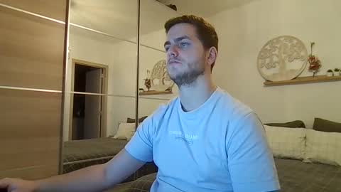 syl092 online show from 01-10-26, 04:09