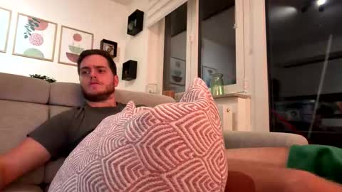 syl092 online show from 04-24-26, 08:11