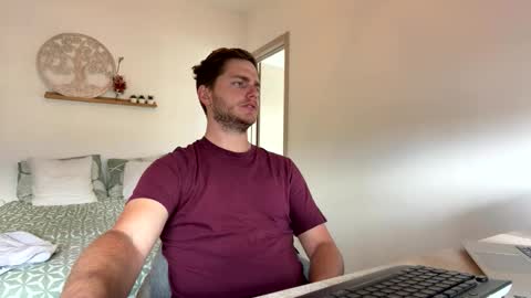 Snapshot of syl092 chatting on 05-15-26, 12:45 syl092 online show from 05-15-26, 12:45