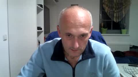 sylverstart92 online show from 01-03-25, 07:50