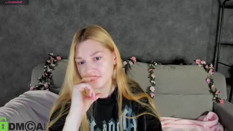 Sylvia online show from 11-09-25, 01:04