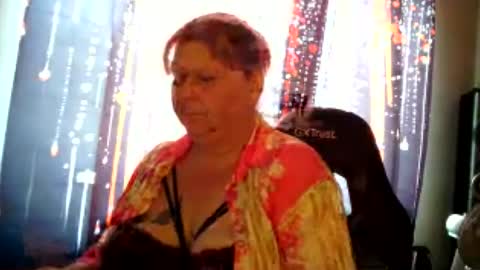 Snapshot of sylviastar47 chatting on 07-04-26, 08:20 Sylviastar47 online show from 07-04-26, 08:20