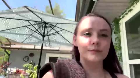 Jennah online show from 06-17-26, 07:26
