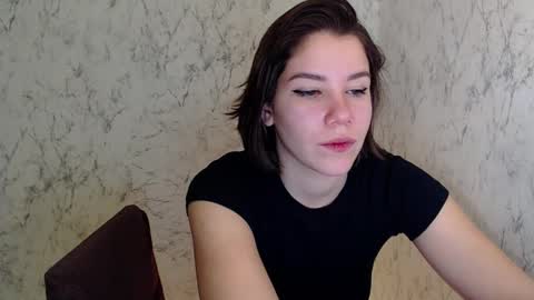 SyrenDixon online show from 12-20-25, 05:42