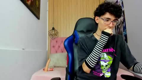 Syriussz online show from 02-17-26, 07:42