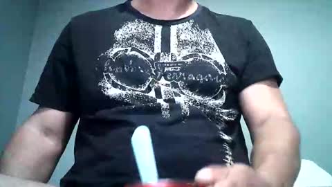 Snapshot of systol0 chatting on 10-19-25, 07:20 systol0 online show from 10-19-25, 07:20