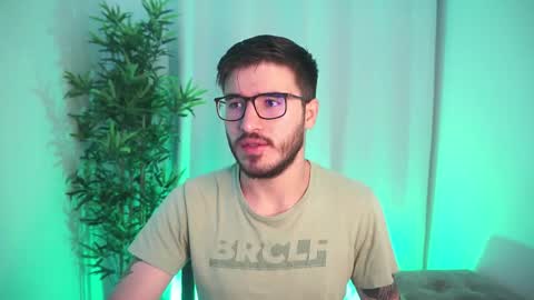 t0ny_wylie online show from 11-05-25, 09:31