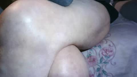 Snapshot of t11gger2 chatting on 02-03-25, 01:19 James online show from 02-03-25, 01:19