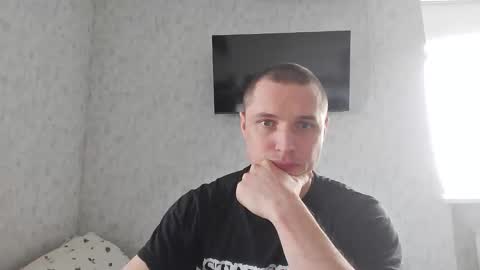 Snapshot of t30t chatting on 05-07-26, 05:57 Den online show from 05-07-26, 05:57