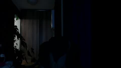 Snapshot of t_huracane chatting on 12-14-24, 07:25 Huracane online show from 12-14-24, 07:25
