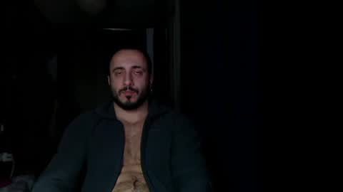 Snapshot of t_huracane chatting on 12-18-24, 05:31 Huracane online show from 12-18-24, 05:31