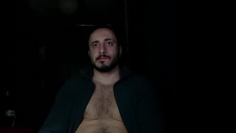 Snapshot of t_huracane chatting on 01-17-25, 06:02 Huracane online show from 01-17-25, 06:02