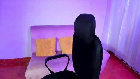 Snapshot of tabitapurple chatting on 12-22-24, 02:38 TABITA online show from 12-22-24, 02:38