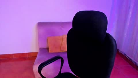 Snapshot of tabitapurple chatting on 01-06-25, 03:08 TABITA online show from 01-06-25, 03:08