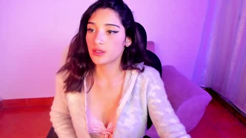 Snapshot of tabitapurple chatting on 01-14-25, 07:00 TABITA online show from 01-14-25, 07:00