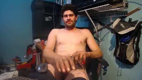 Snapshot of tabmasterx chatting on 02-13-25, 02:20 tabmasterx online show from 02-13-25, 02:20