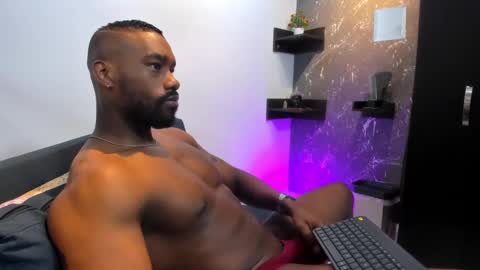 Snapshot of tafari_1 chatting on 12-13-24, 10:34 Tafari Zulu online show from 12-13-24, 10:34