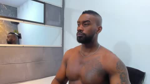 Snapshot of tafari_1 chatting on 01-01-25, 02:20 Tafari Zulu online show from 01-01-25, 02:20
