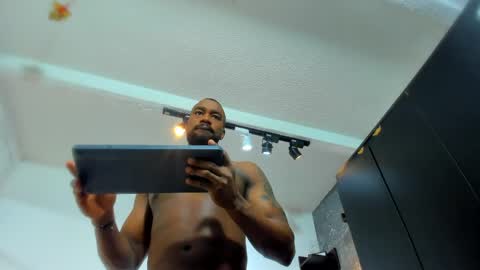 Snapshot of tafari_1 chatting on 05-02-26, 10:53 Tafari Zulu online show from 05-02-26, 10:53