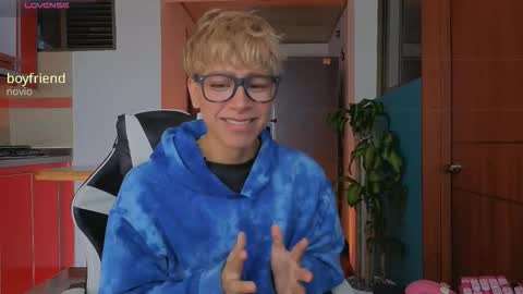 taichi online show from 02-18-26, 03:30