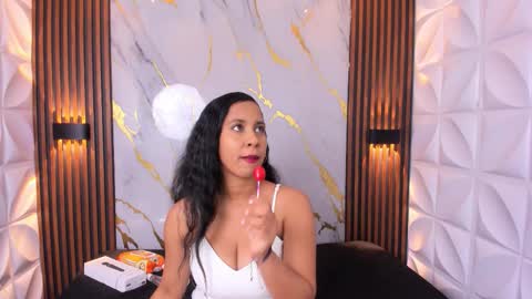 Samantha online show from 10-30-25, 04:14