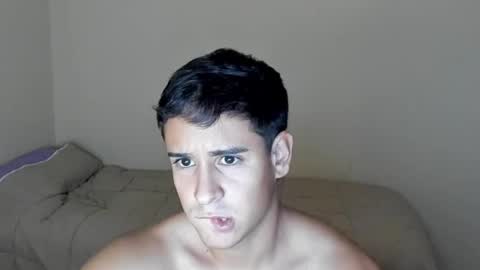 Snapshot of tairoanddagnye chatting on 03-25-26, 04:29 Tairo online show from 03-25-26, 04:29