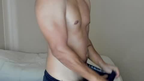 Snapshot of tairoanddagnye chatting on 03-28-26, 01:33 Tairo online show from 03-28-26, 01:33