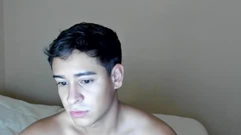 Snapshot of tairoanddagnye chatting on 03-29-26, 04:12 Tairo online show from 03-29-26, 04:12