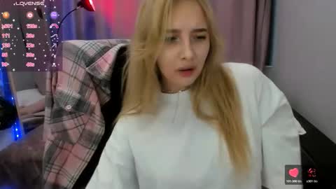 Taisia online show from 04-04-26, 08:12