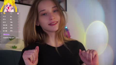 Mia online show from 03-03-26, 05:02