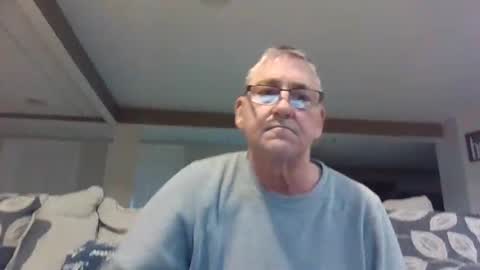 Snapshot of takeitalldown101 chatting on 01-02-25, 12:02 takeitalldown101 online show from 01-02-25, 12:02